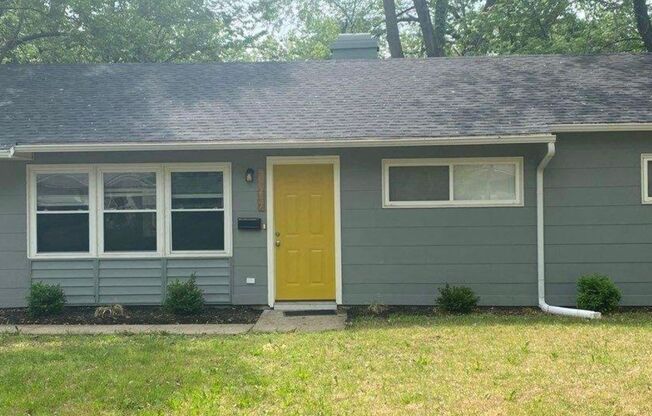 4 Bed, 1 Bath Home in South Kansas City!