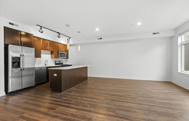 2 beds, 2 baths, 1,200 sqft, $2,729.5, Unit 115