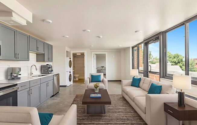 2 beds, 2 baths, 807 sqft, $1,550, Unit 703