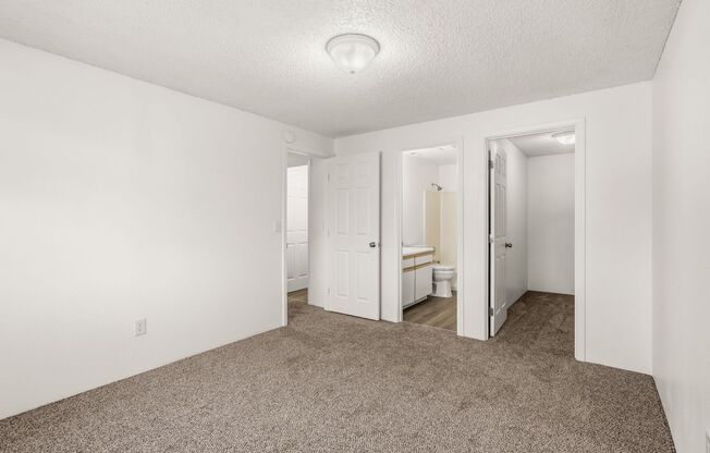 2 beds, 2 baths, 1,000 sqft, $1,450, Unit 30