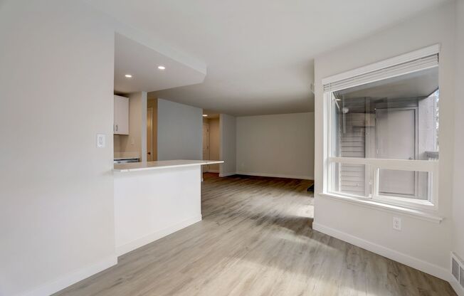 2 beds, 2 baths, 1,092 sqft, $2,795, Unit 24