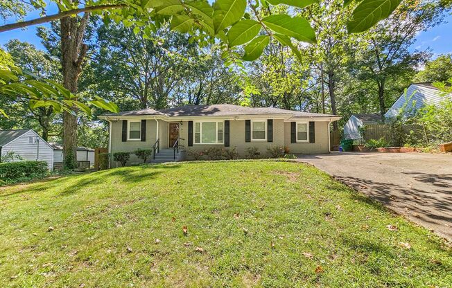 Charming 3 Bedroom Ranch in Quiet Decatur Neighborhood – Spacious Lot & Stylish Updates!