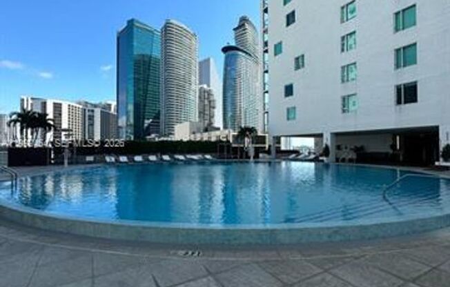 2 beds, 2 baths, 1,123 sqft, $4,650, Unit 55 SE 6th St # 3302