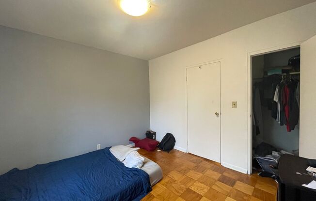 1 bed, 1 bath, $995, Unit 307