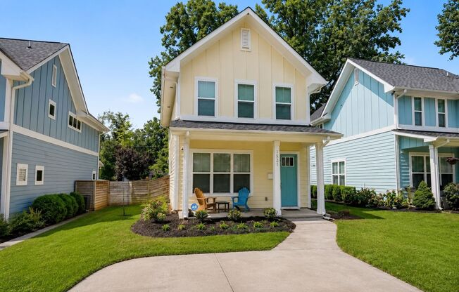Beautiful West Charlotte 2BR Home with Outdoor Living & Included Wi-Fi