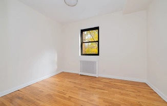 147 43 73 AVE