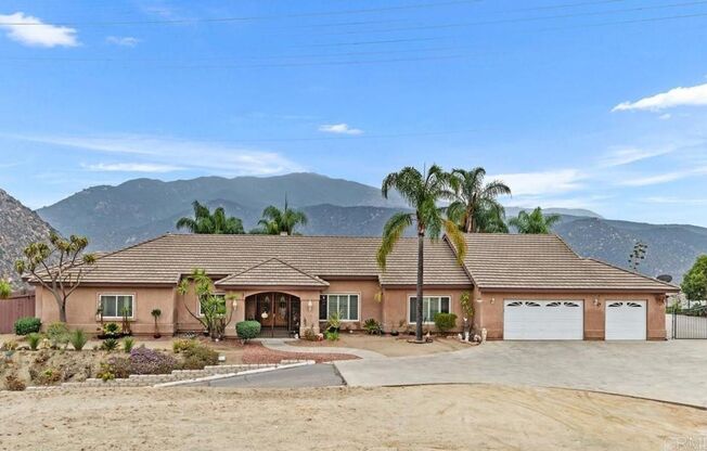 BEAUTIFUL 4BR/3BA home in SINGING HILLS VIEW ESTATE w/ large attached garage, pool & spa!