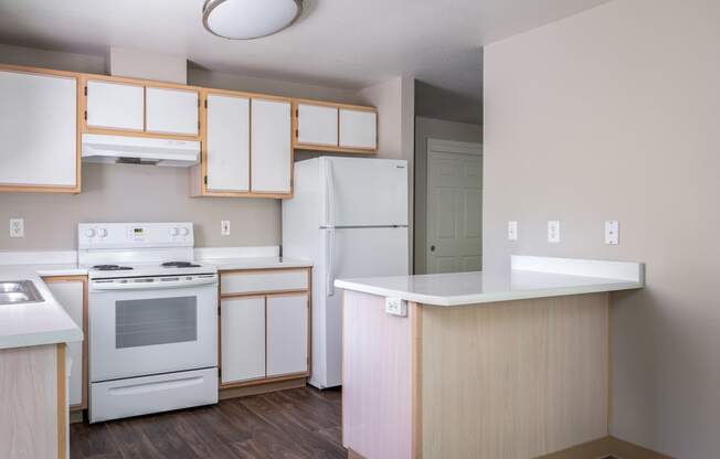 Twin Creeks | Kitchen