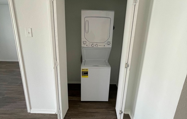 In-Unit Washer & Dryer