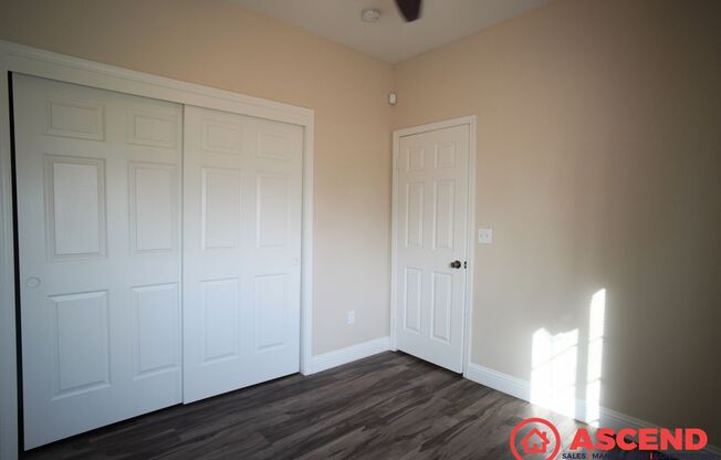 Great East Bakersfield Property!