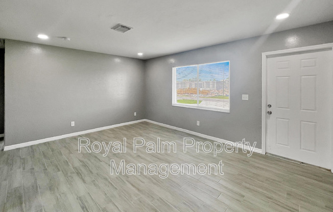 123 GORDON AVE S