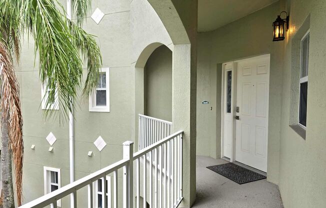3 Bed/2 Bath Condo in Carillon Lakes for RENT