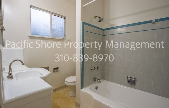 2 beds, 1 bath, $2,045, Unit 1378-2