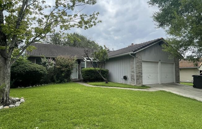4426 Brushy Hill