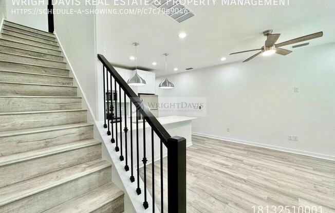 2108 E 22 AVE