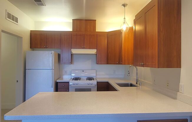 2 beds, 2 baths, 1,080 sqft, $1,950, Unit C2