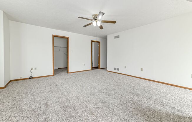 2 beds, 1 bath, $1,400