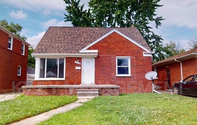16501 FAIRMOUNT DR