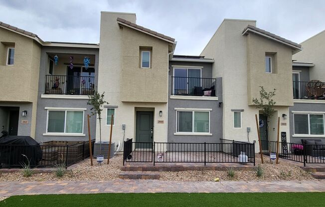 LOSEE & DEER SPRINGS - Azure Moon Ct.