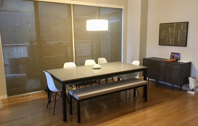 Lovely and Light Open Concept Louisville Home for Lease!
