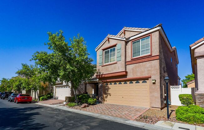 Beautiful Updated 3 Bedroom Home In The Gated Lamplight Community