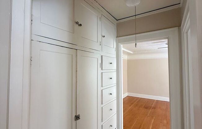 1 bed, 1 bath, 622 sqft, $1,325, Unit 209