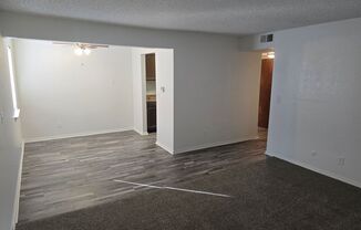 1 bed, 1 bath, 690 sqft, $650, Unit 116