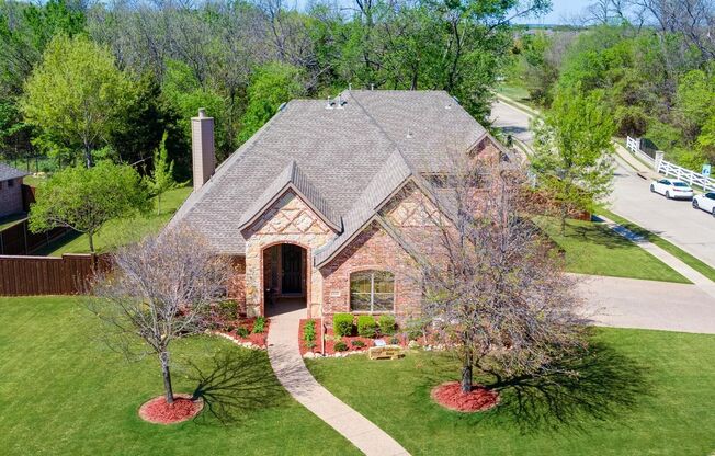 4 Bed 3.5 Bath Home in Argyle Country Lakes