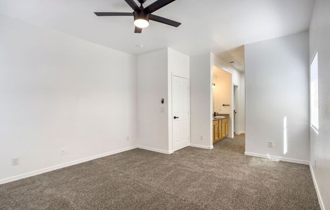 2 beds, 2 baths, 1,250 sqft, $1,695, Unit 209