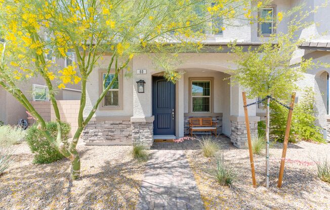 BEAUTIFUL 3BEDROOM 2.5BATH TOWNHOME IN LAKE LAS VEGAS * MOVE IN SPECIAL*