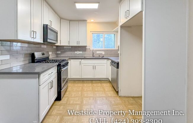 425 E. Tamarack Ave.