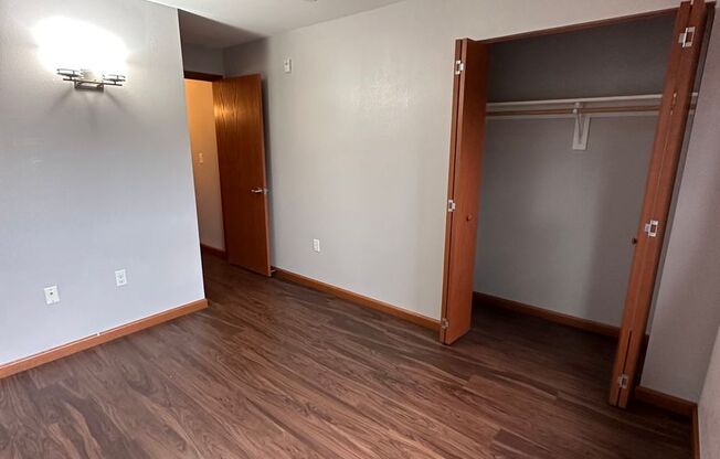 Beautiful park place condo