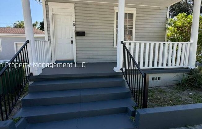 2911 N. 17th St. Tampa, FL 33605