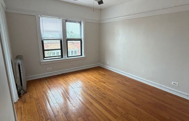 Studio, 1 bath, $1,100, Unit 514