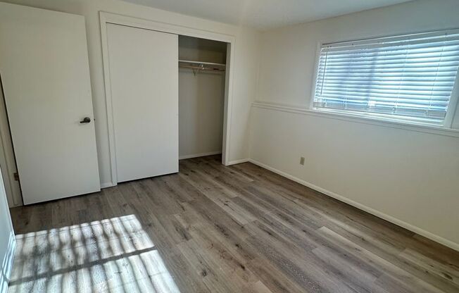 2 beds, 1 bath, $1,500, Unit 412C