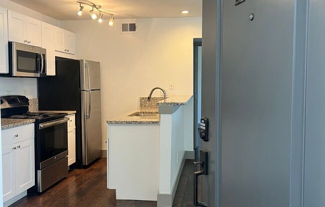 Boxtree Condominums - 213