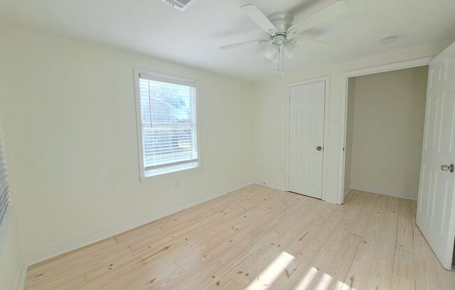 2 beds, 1 bath, 800 sqft, $1,495, Unit 3619 Cecil St.