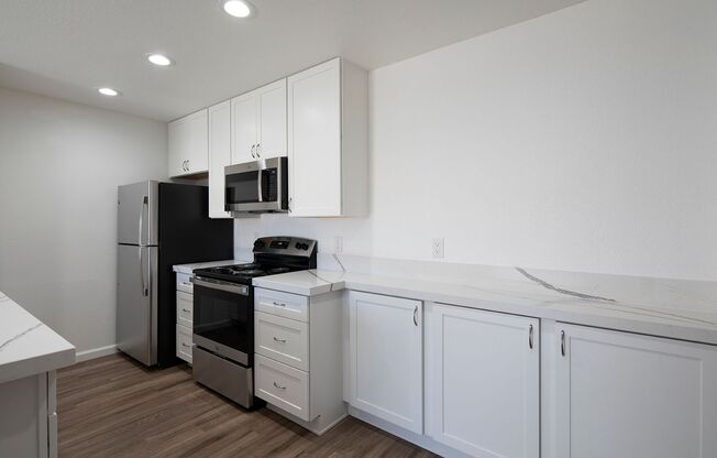 1 bed, 1 bath, 641 sqft, $2,595, Unit 209
