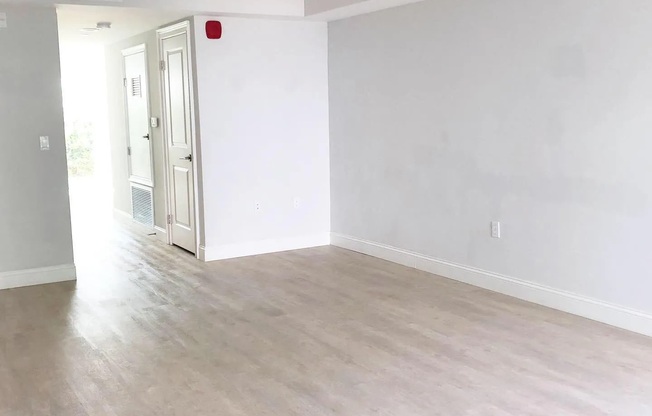 60 S Vinedo Ave Apt 304