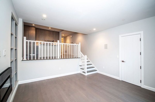 140 Shawmut Ave