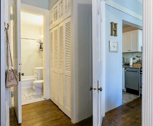 1 bed, 1 bath, 483 sqft, $3,400, Unit 2MM