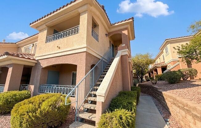 401 Pine Haven St Unit 207