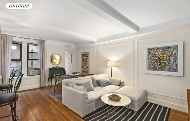 41 W 72 ST