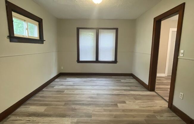 3 beds, 1 bath, $1,145