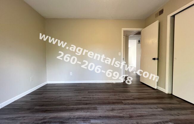 2 beds, 1 bath, 700 sqft, $925, Unit 6006 Guild Dr