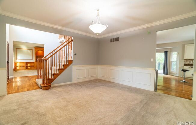 5 beds, 3.5 baths, 4,400 sqft, $3,750, Unit Castle Ridge Drive 570