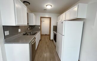 2 beds, 2 baths, $950