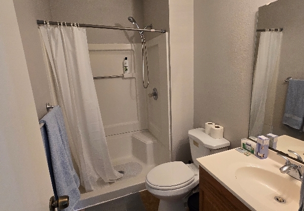 2325 Parrot Lane