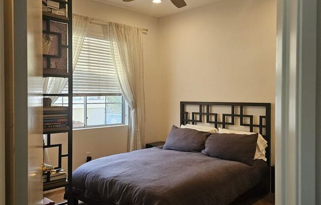 Modern 3BD/3BA Townhouse in Prime Union City Location – Walk to BART, Shops & More!