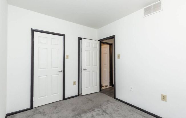 1 bed, 1 bath, 450 sqft, $1,200, Unit 504